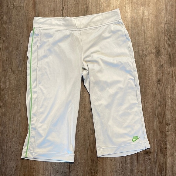 VINTAGE NIKE ACTIVEWEAR CAPRIS (M) - Picture 1 of 7